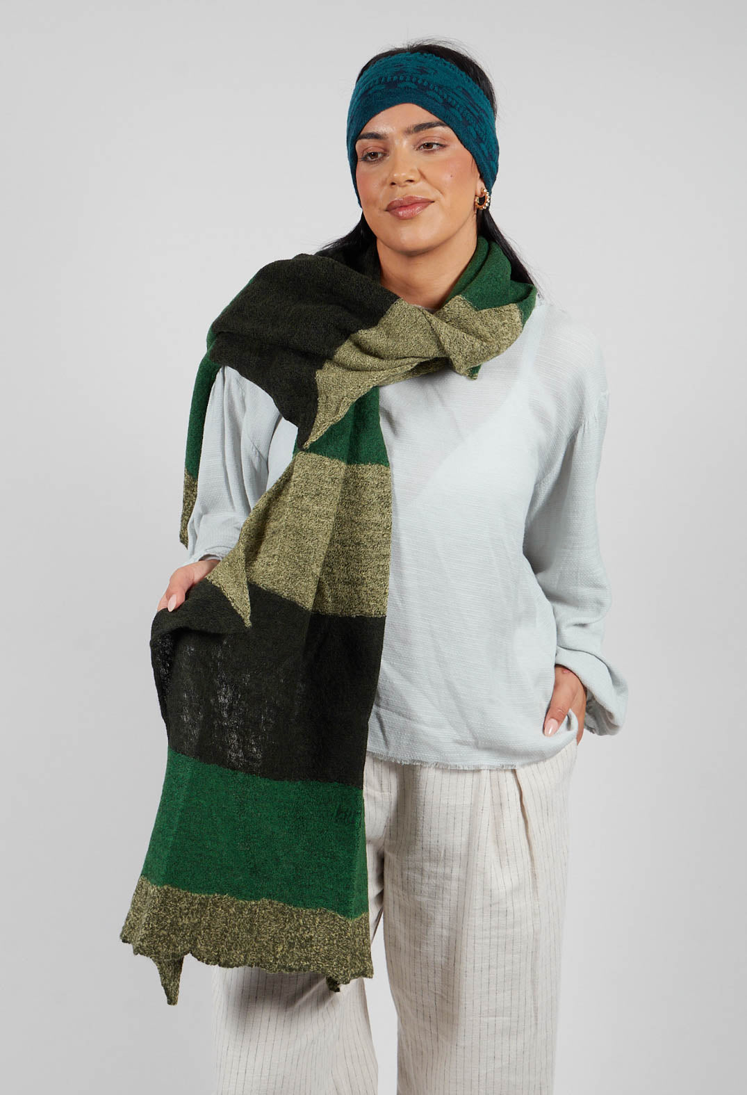 Jagged Wool Scarf in Deep Olive