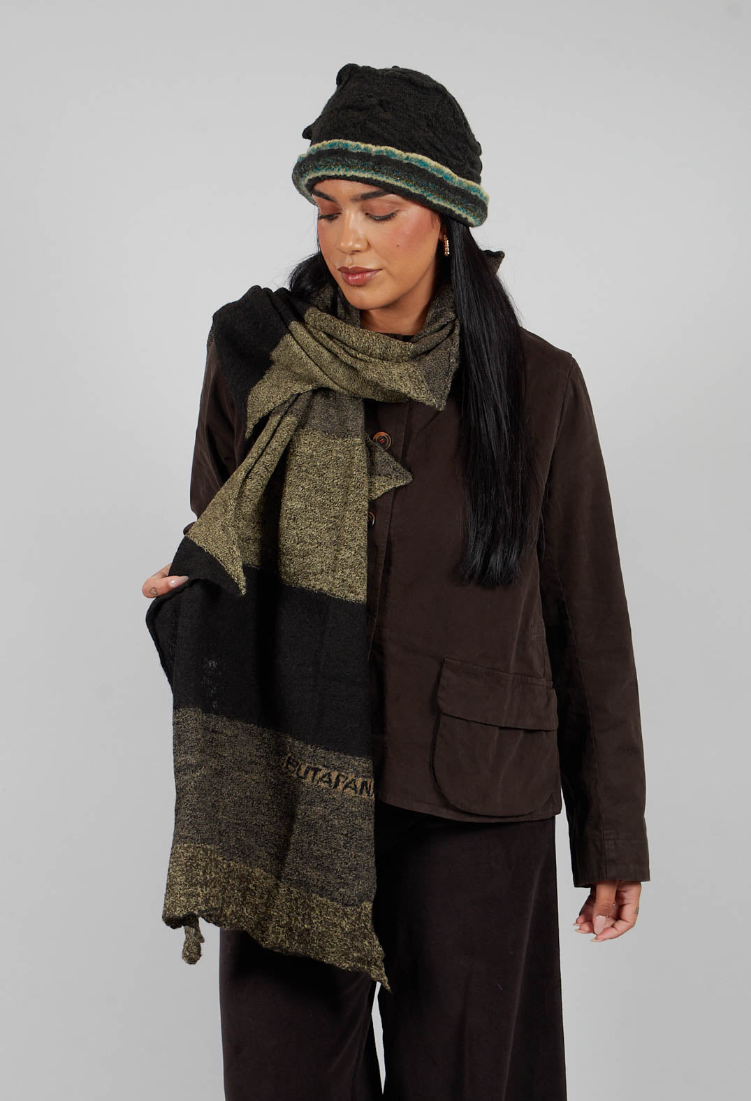 Jagged Wool Scarf in Deep Taupe