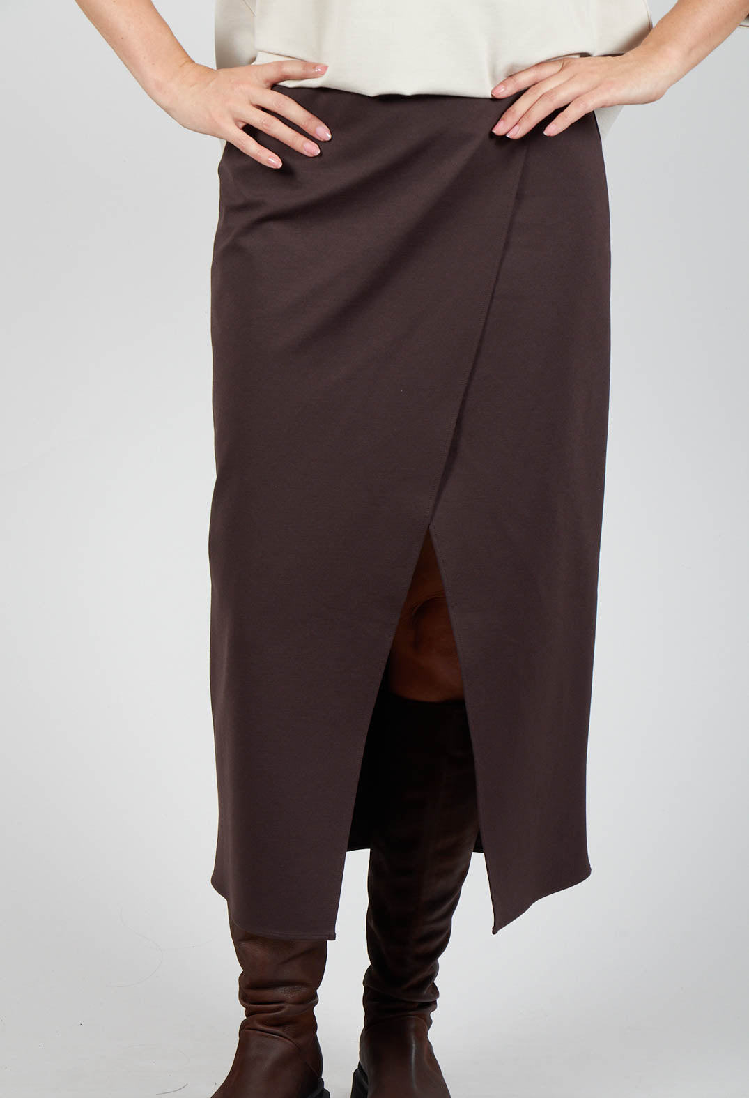 Brown jersey pencil skirt best sale