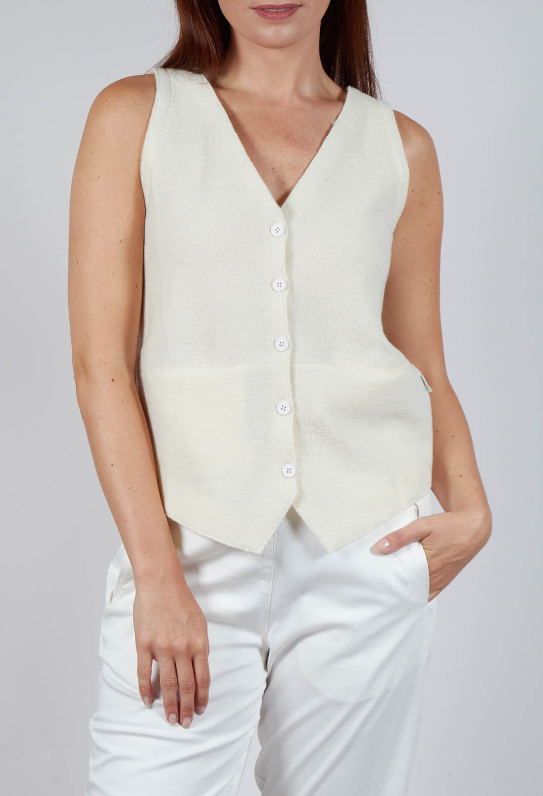 Junai Vest in Undyed