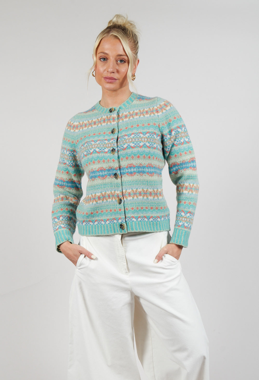 Kinross Cardigan in Opal