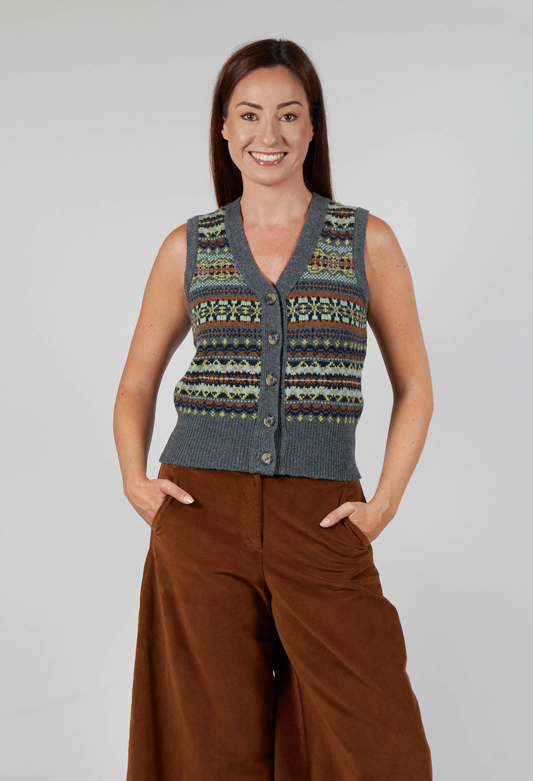 Kinross Waistcoat in Garnet