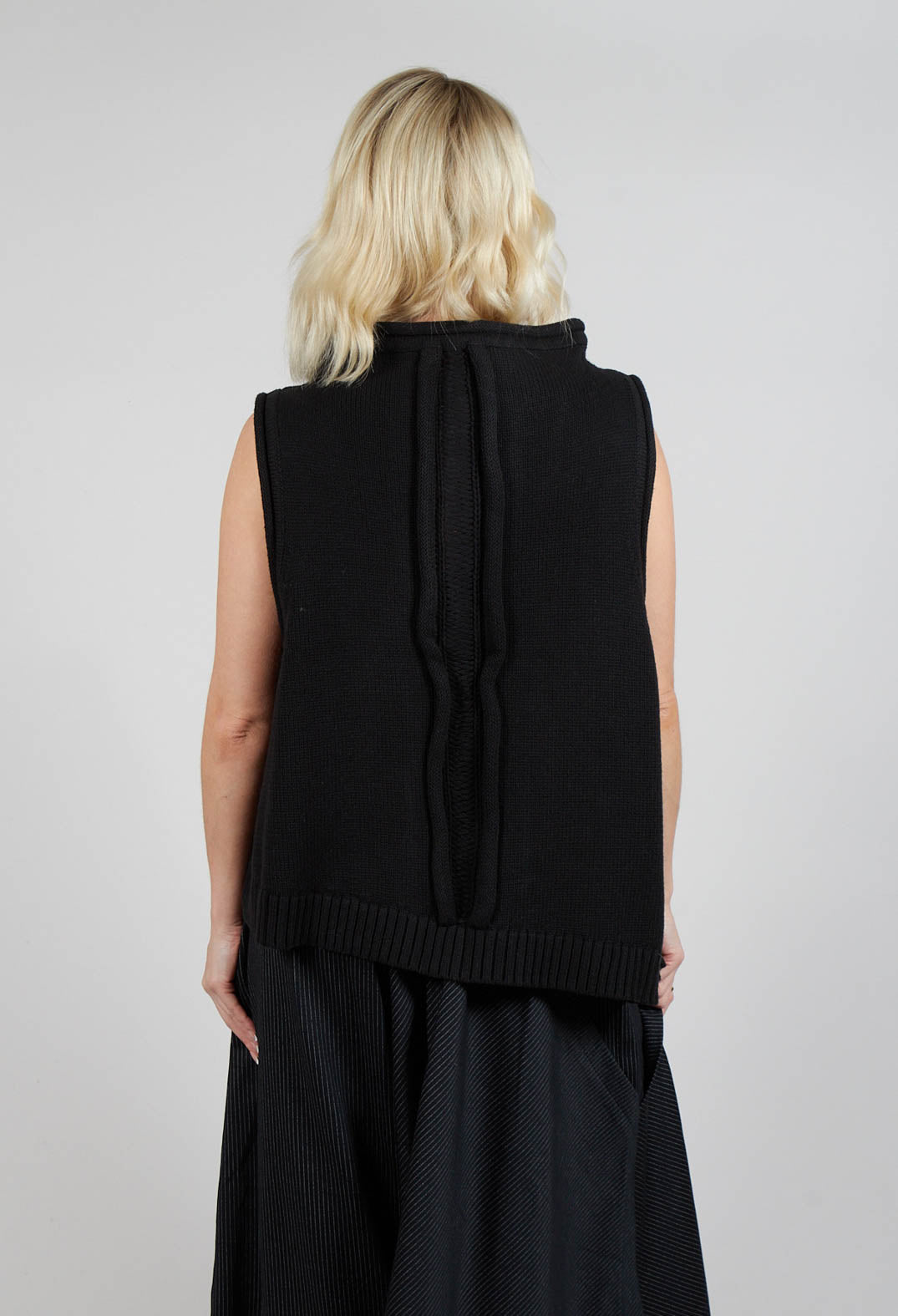 Knit Sleeveless Jumper in Black