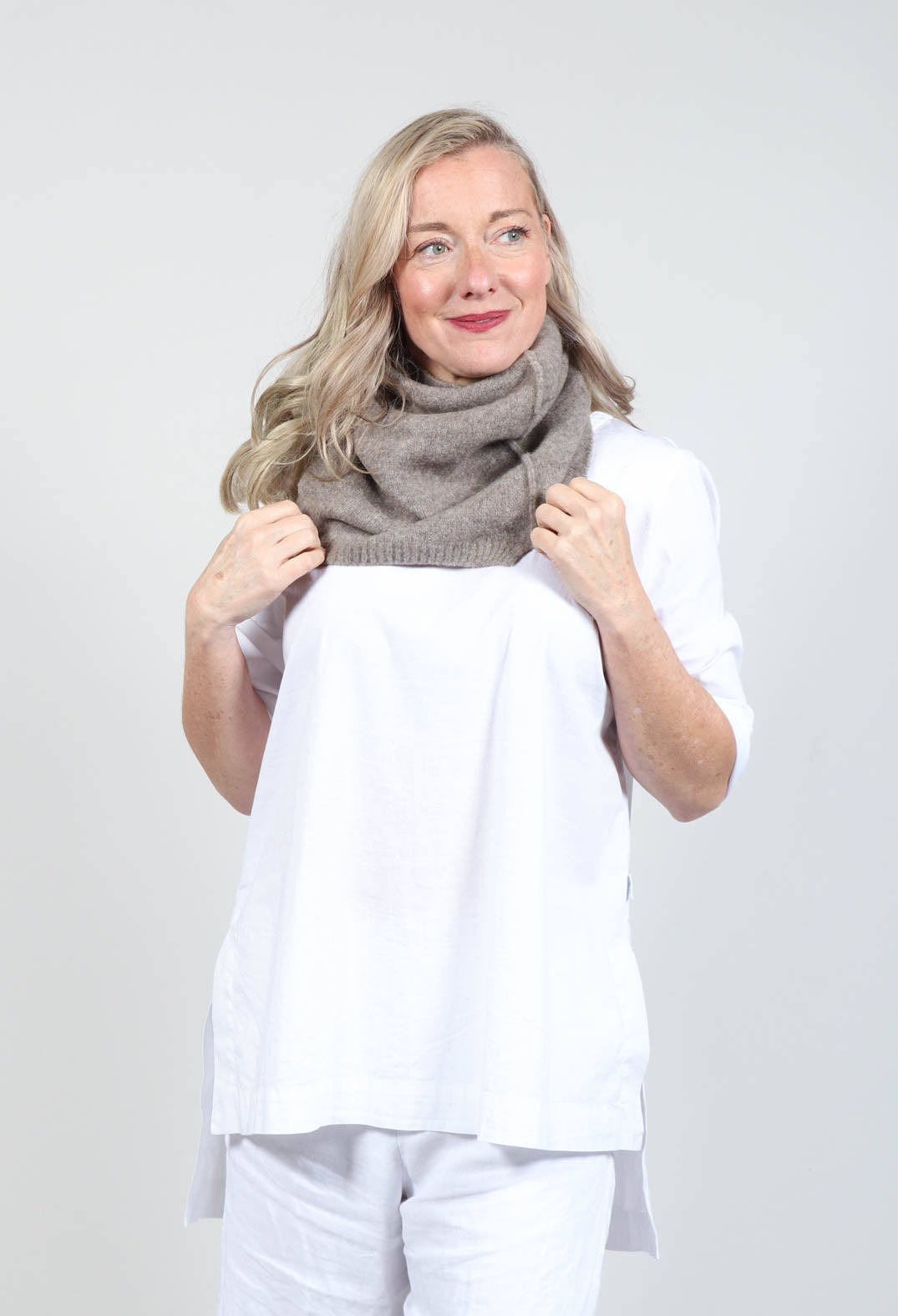 Knitted Snood in Taupe