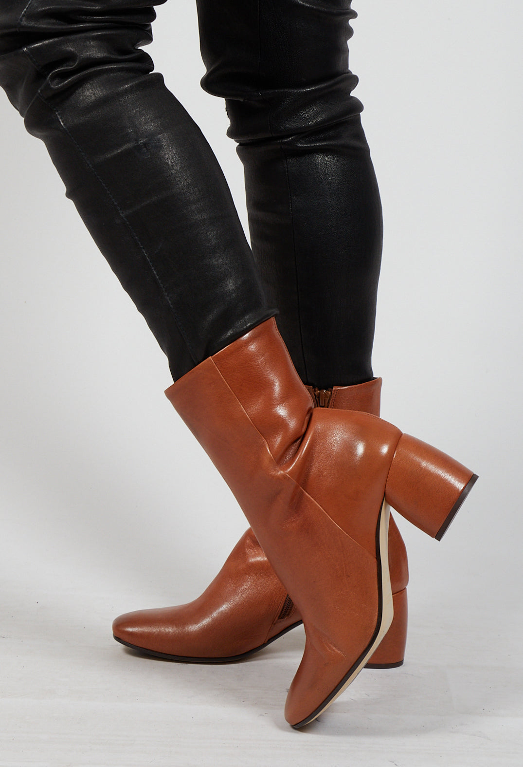 Kubric Block Heel Boot in Cuioi