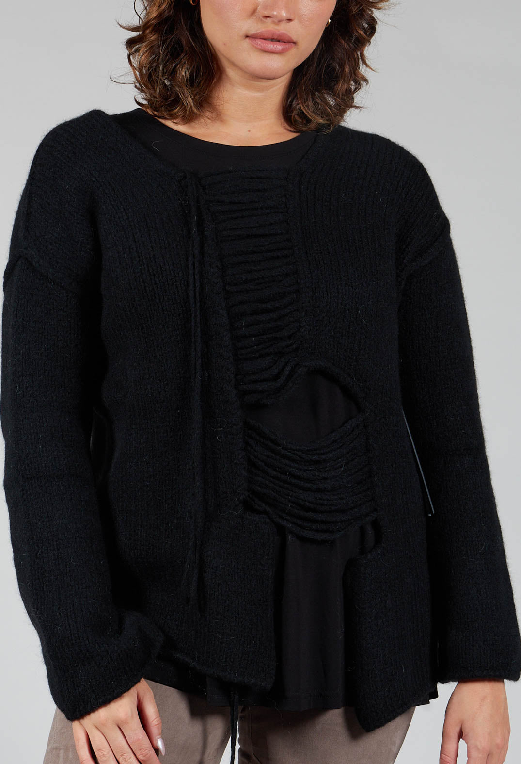 Ladder Feature Jumper in Black