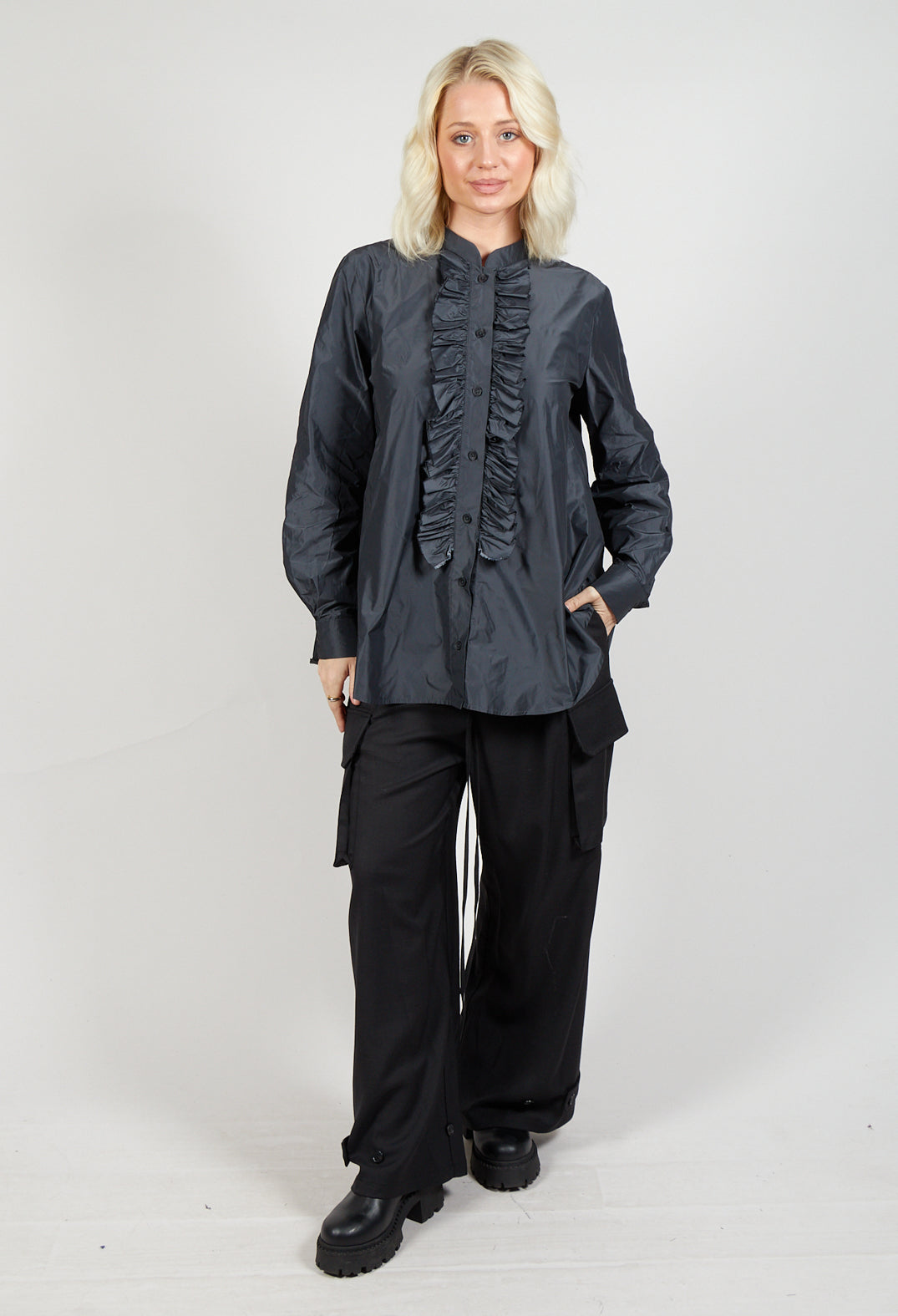 Light Taffeta Blouse with Ruffles in Anthra