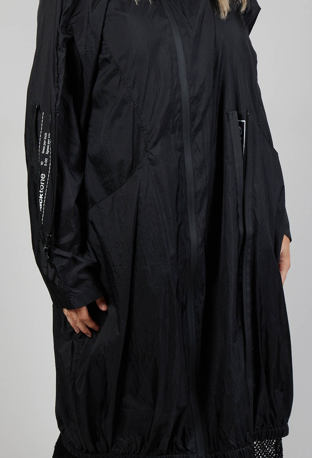 Lightweight Longline Coat with Zip in Black