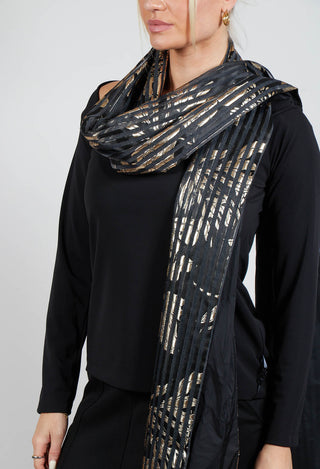 Limb Scarf in Gold-Black