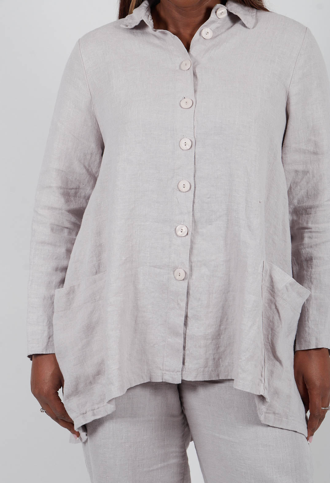 Linen Shirt in Light Grey