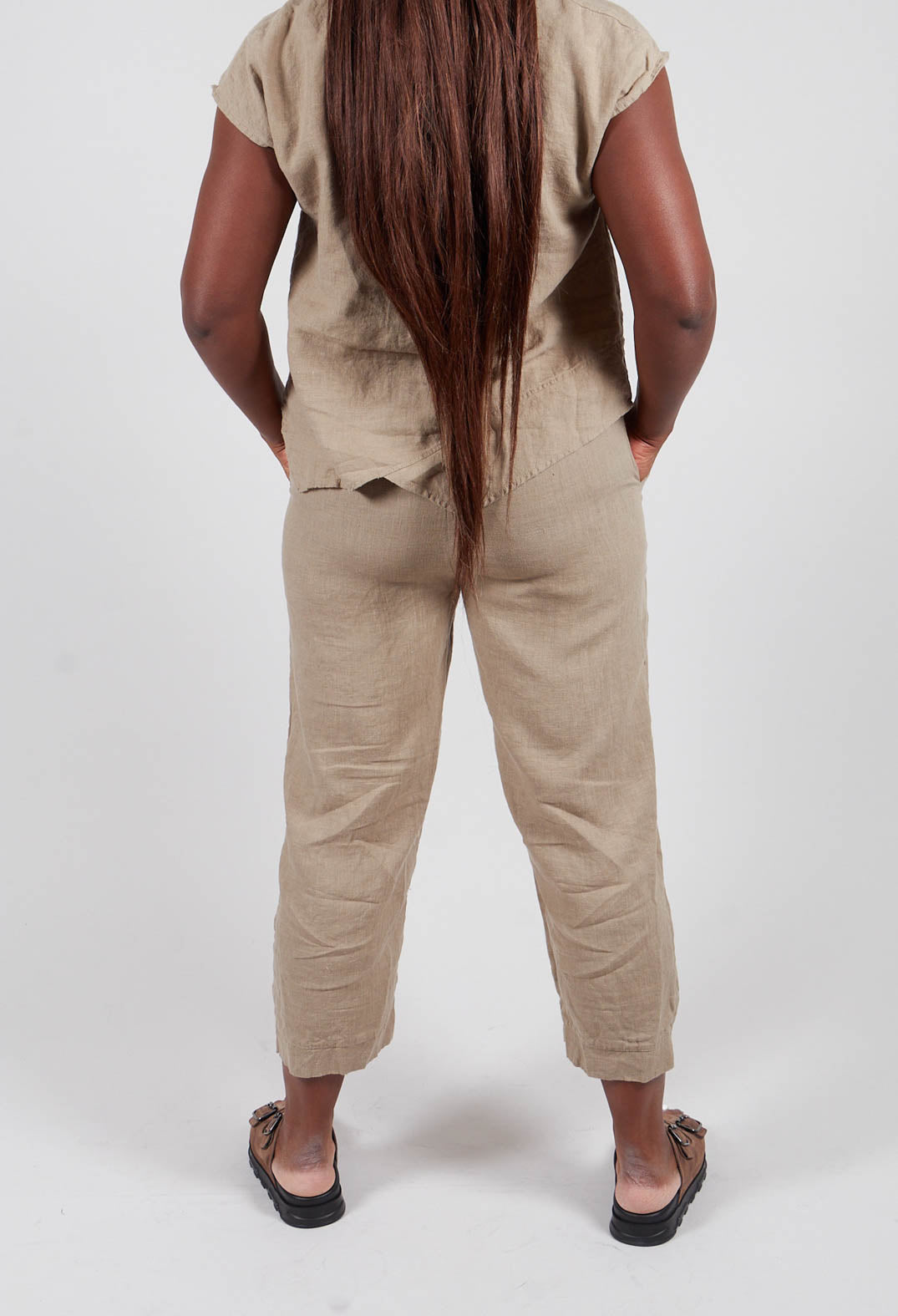 Linen Trousers in Putty