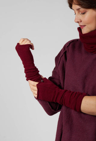 Long Cashmere Cuff in Merlot Mel