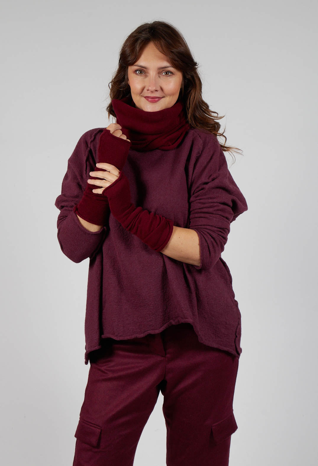 Long Cashmere Cuff in Merlot Mel