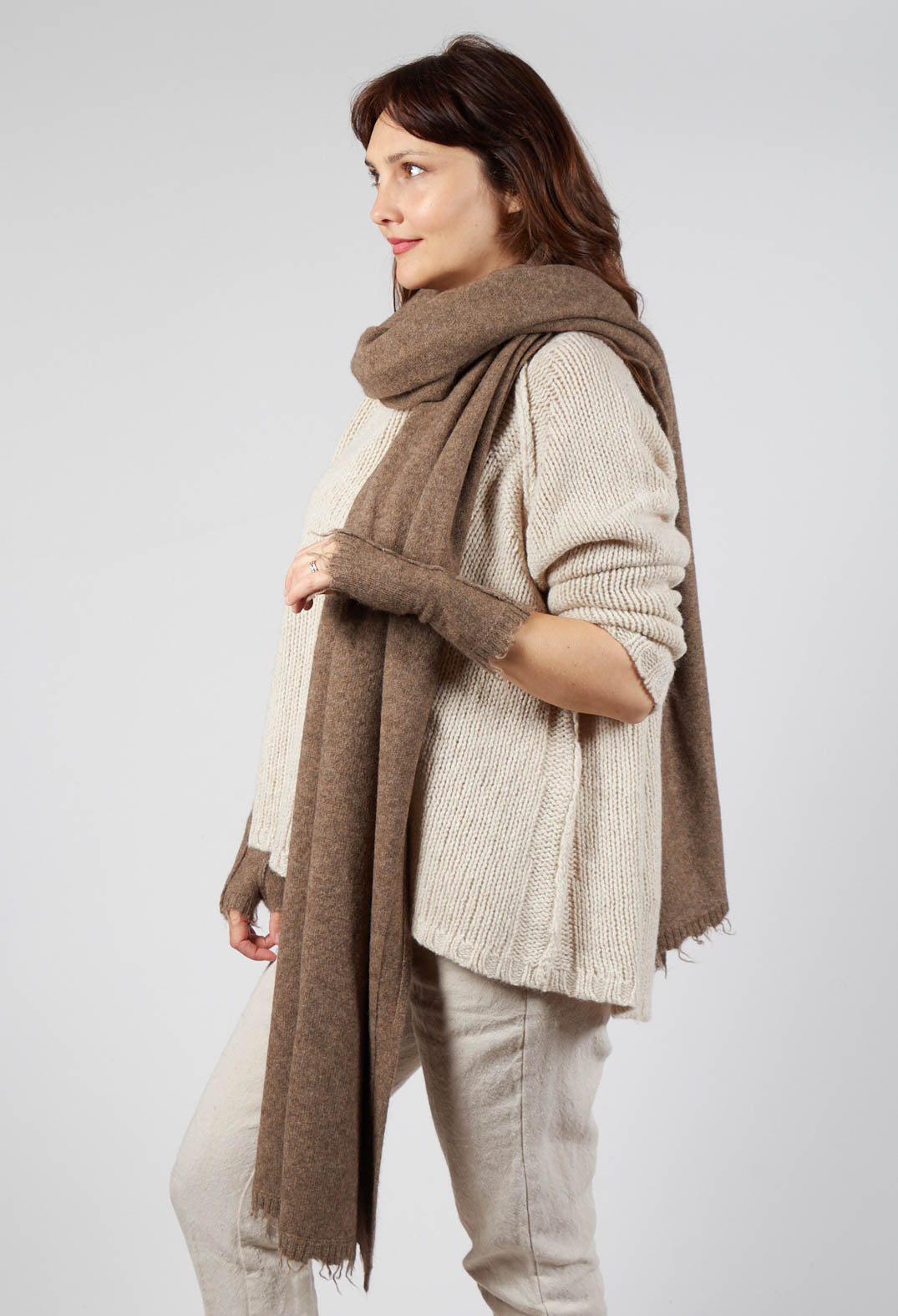 Long Oversized Scarf in Camel Mel