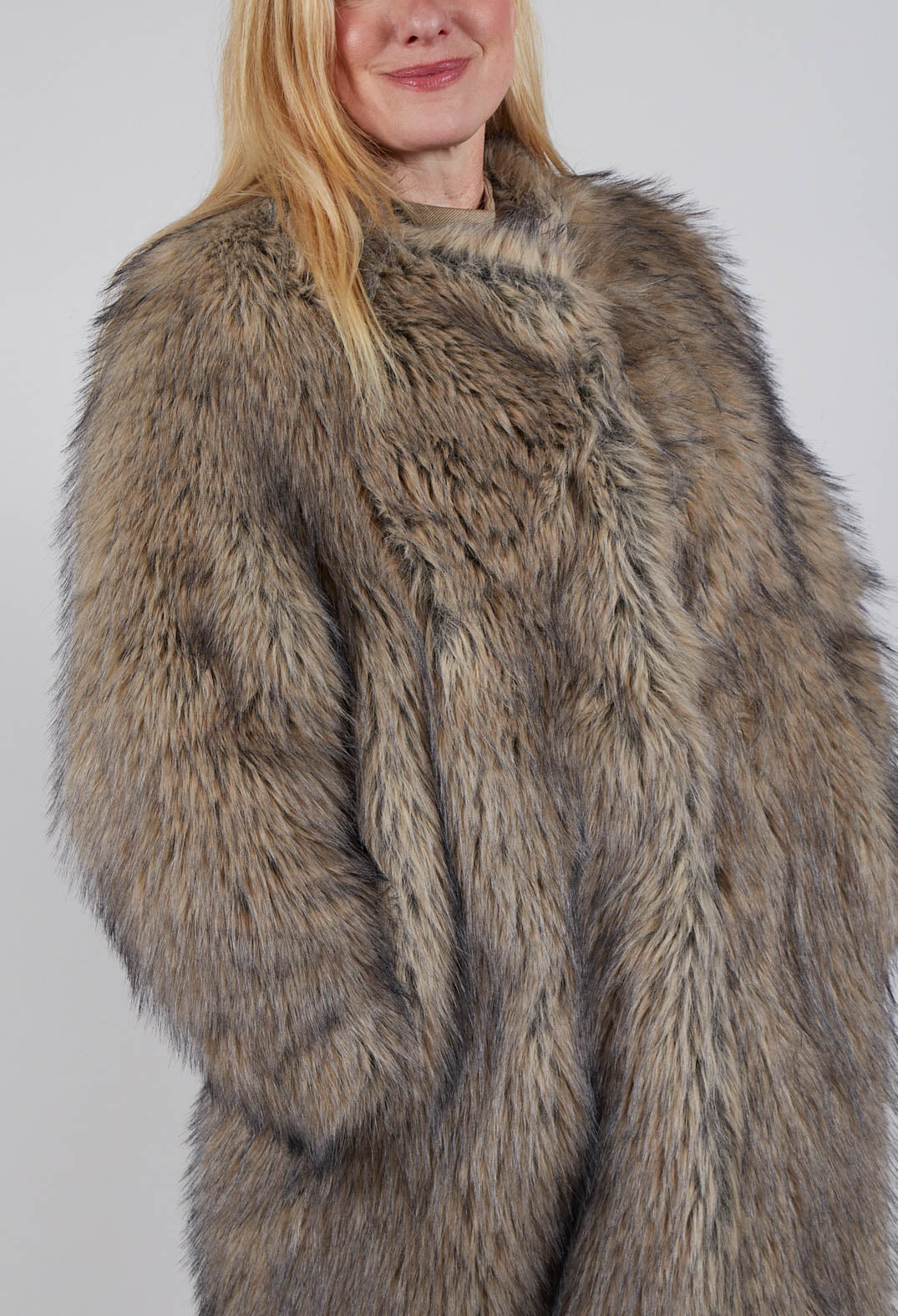 Longline Fur Coat in Cream Sfumato