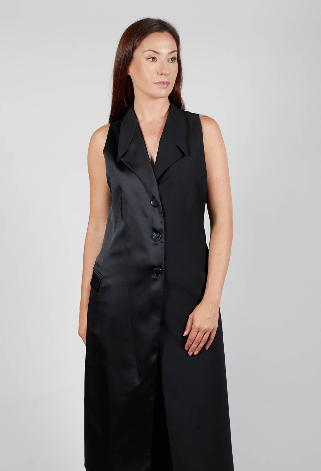 Longline Waistcoat in Nero