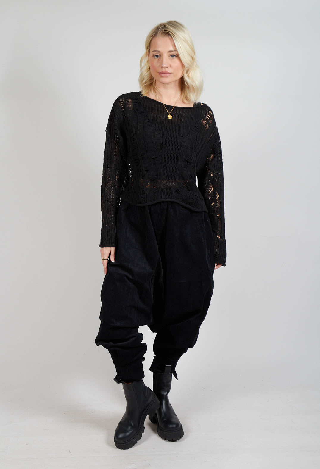 Loose Knit Jumper in Black