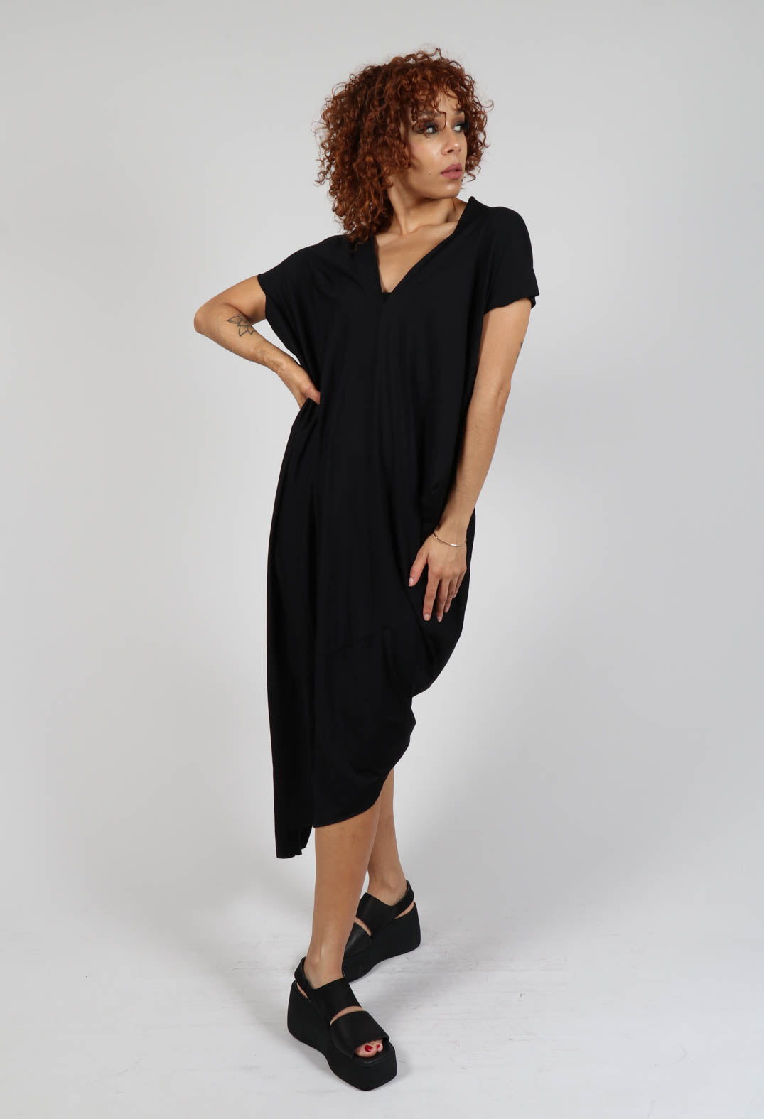 Loose V-Neck Dress in Black