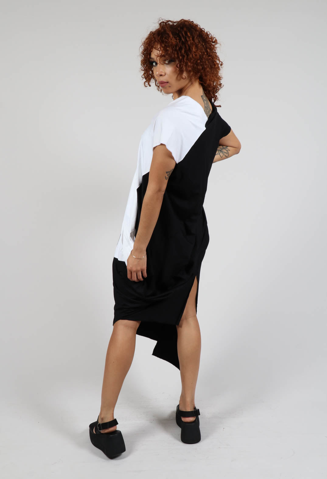 Loose V-Neck Dress in Black and White