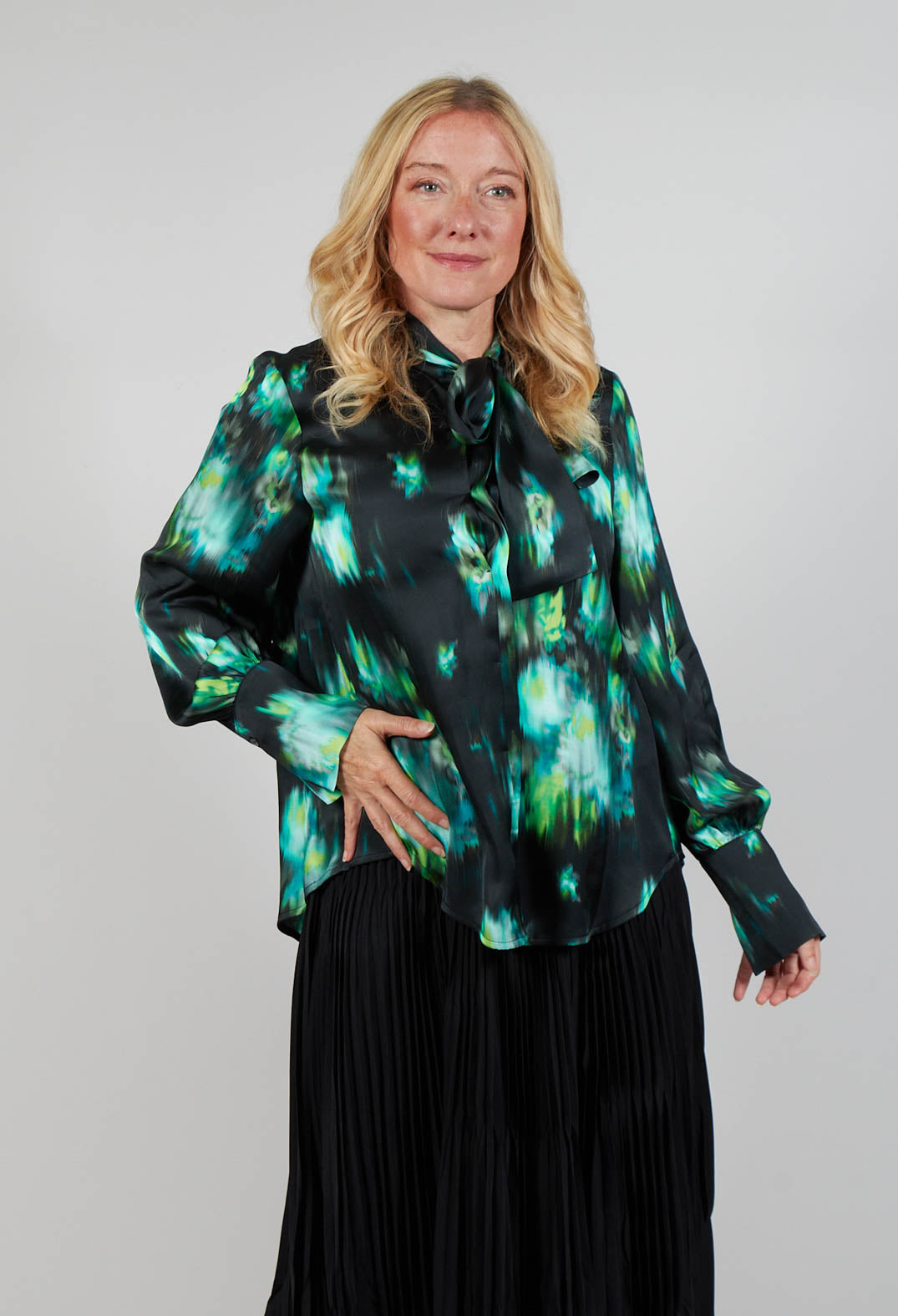 Louise Shirt in Green and Black Print