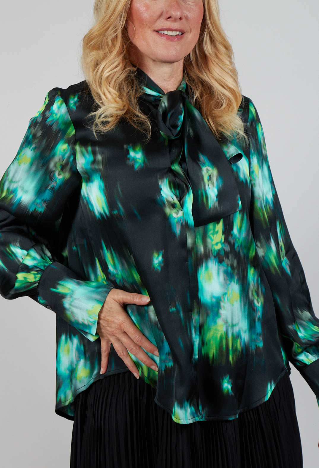 Louise Shirt in Green and Black Print