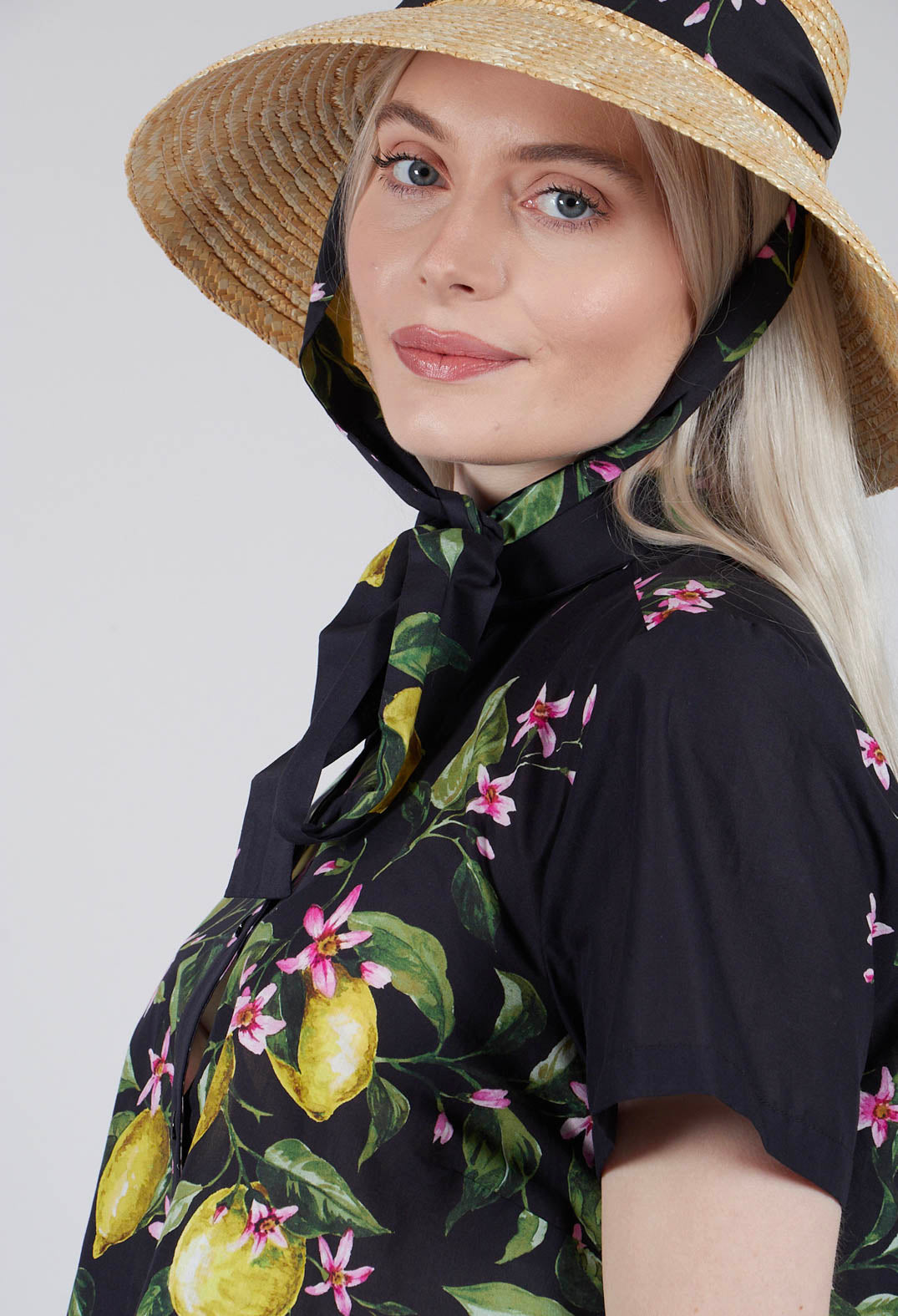 Madeleine Hat in Nero Limoni