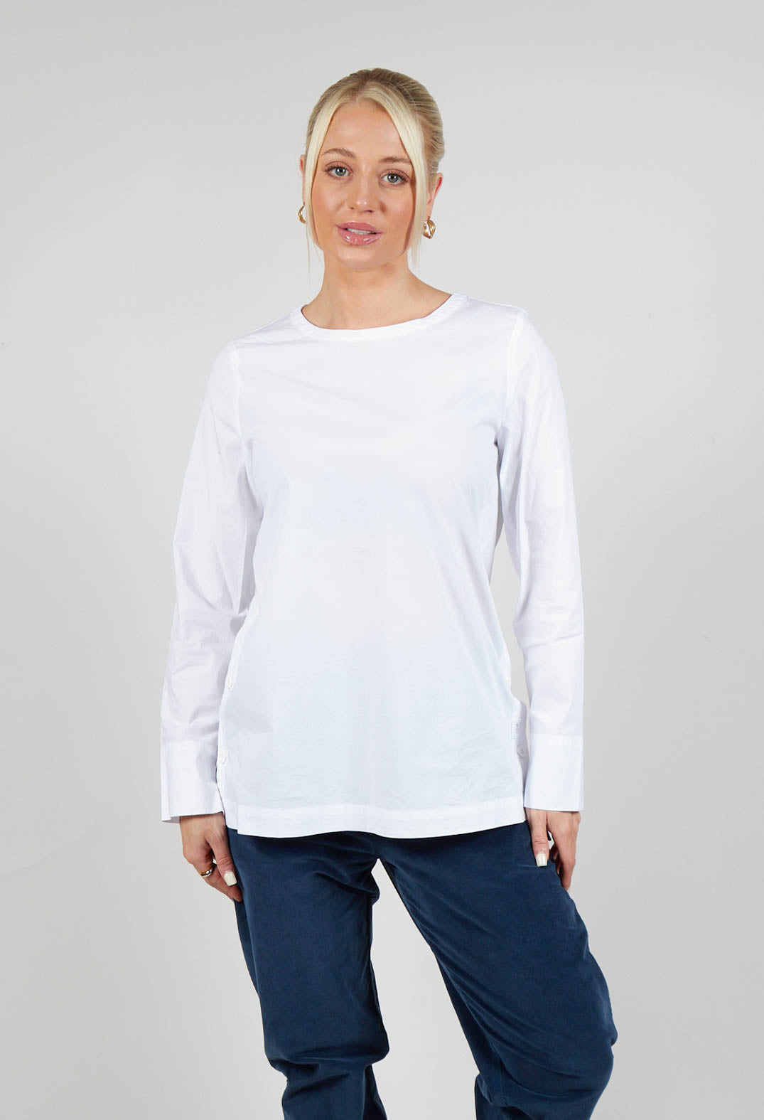 Mapota Shirt in White