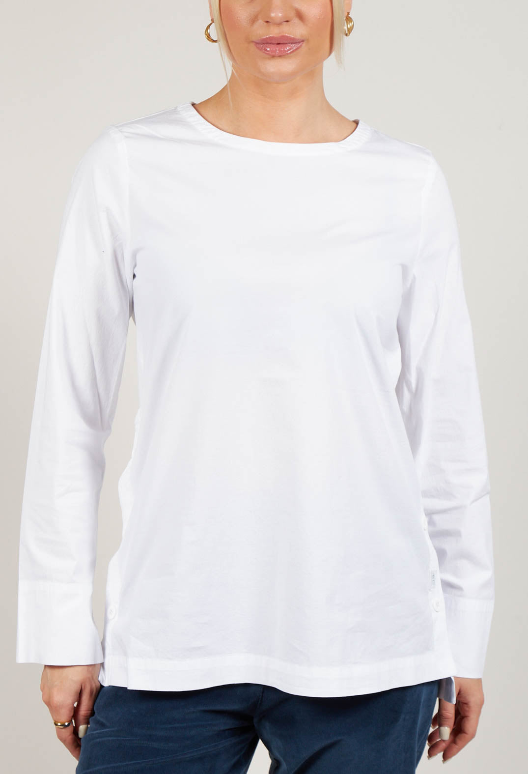 Mapota Shirt in White