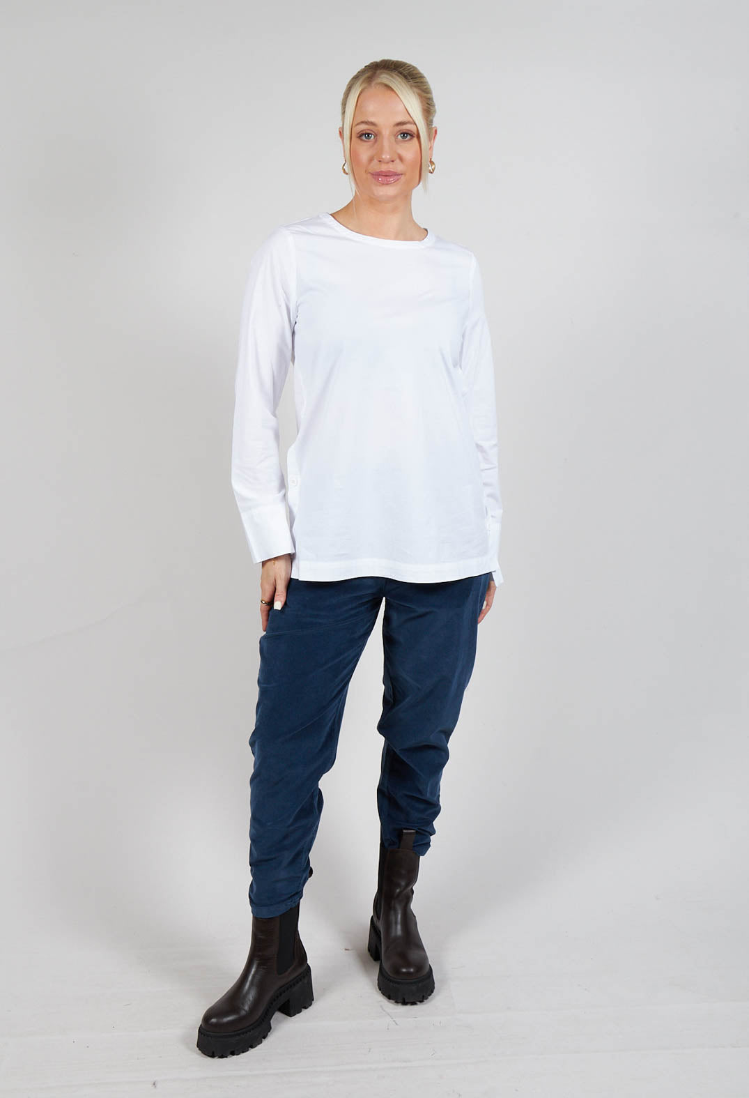 Mapota Shirt in White