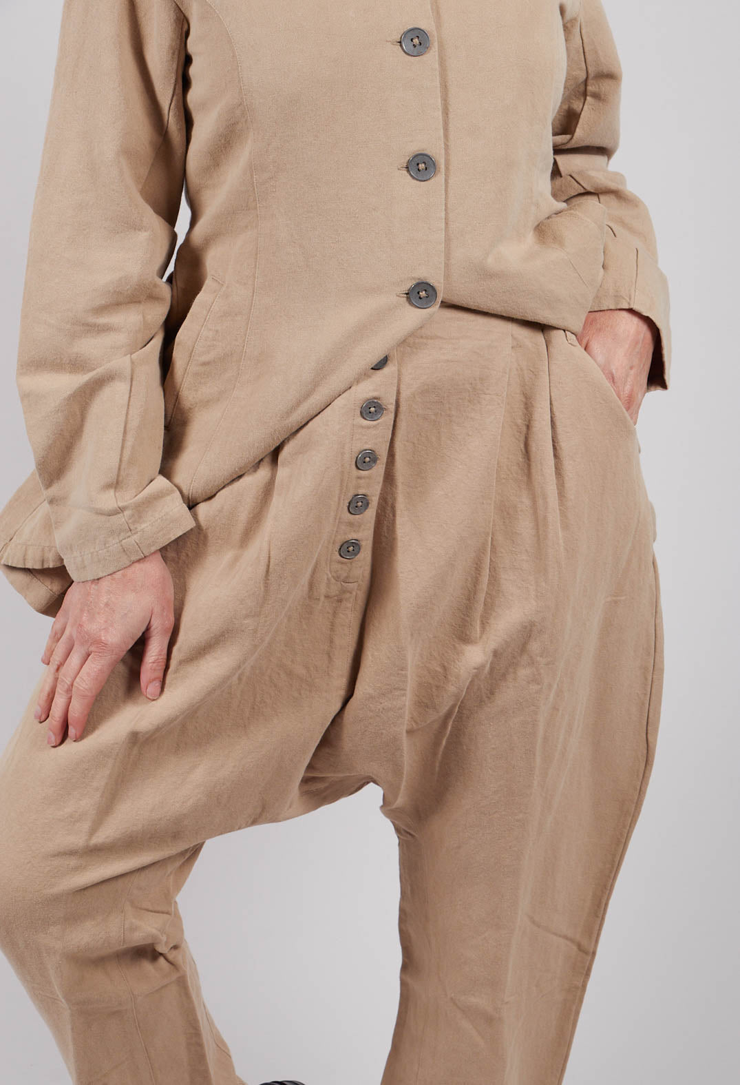 Merja Trousers in Sand