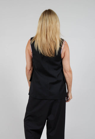 Monteurano Waistcoat in Nero