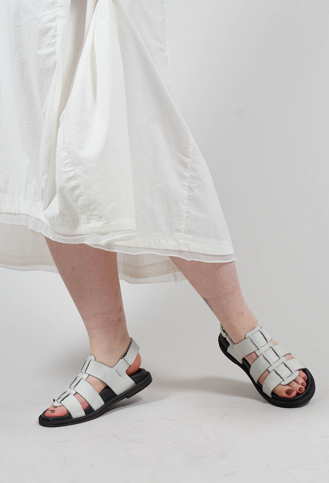 Multi Strap Sandals in Gasoline Bianco Ottico