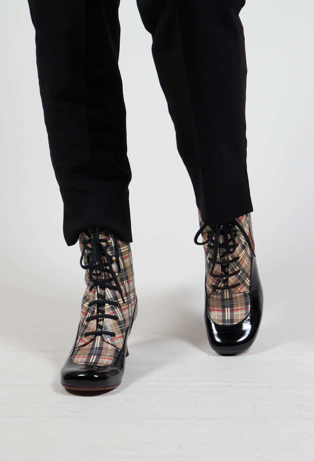 Chie mihara low deals heel lace up boots