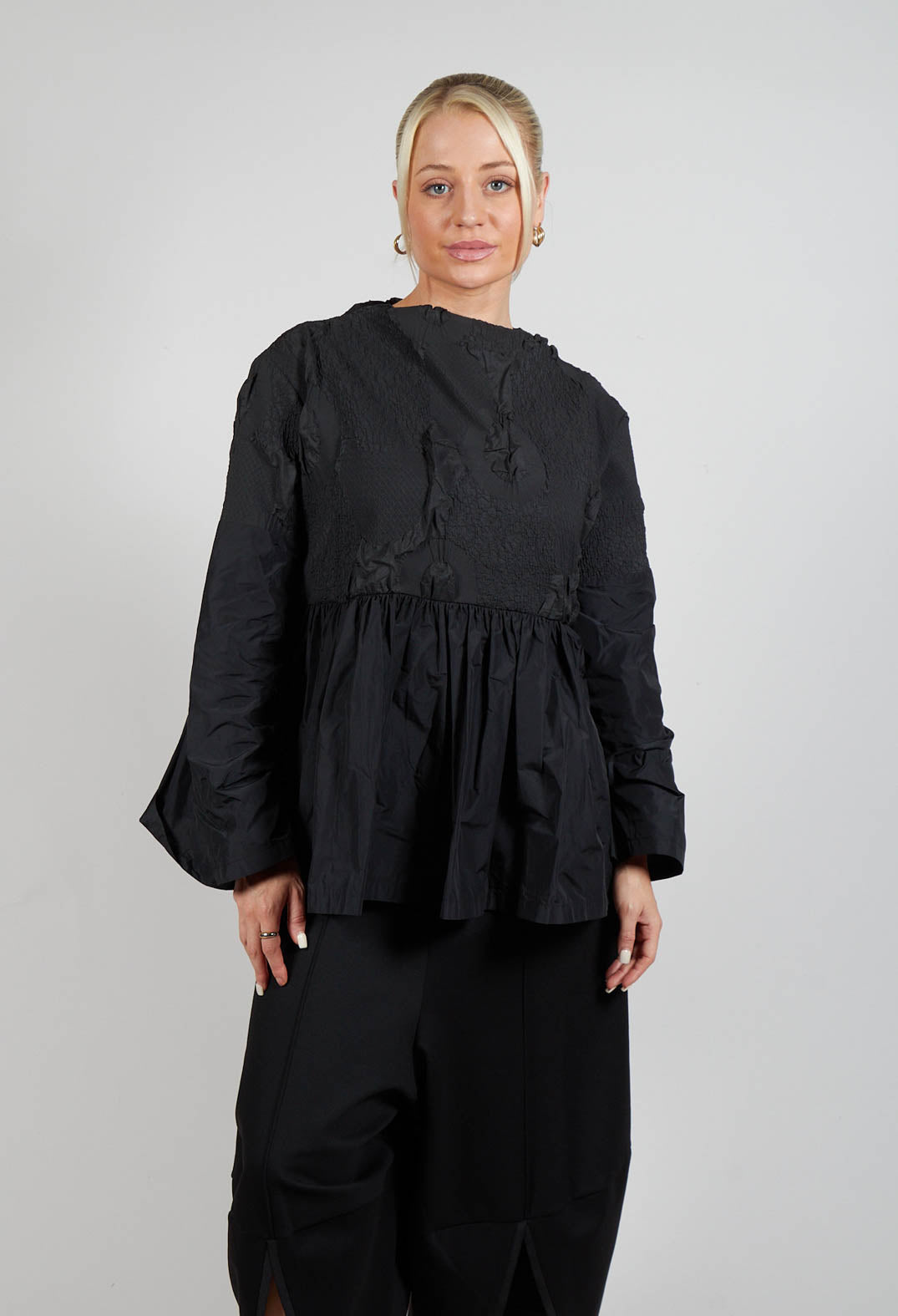 Oman Blouse in Black