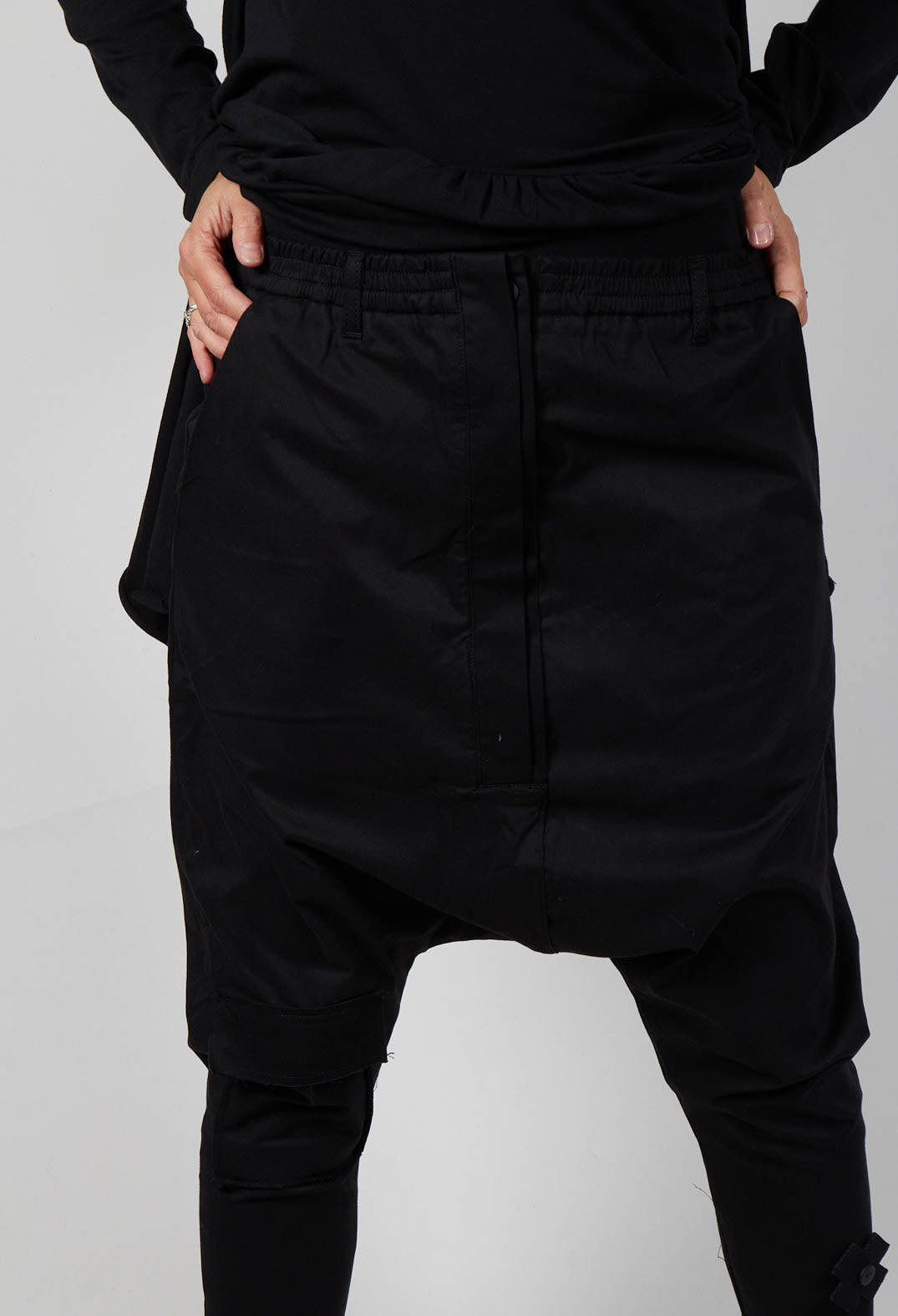 One Pant in Black