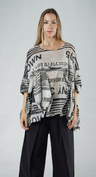 PRE-ORDER - Oversized Lightweight Cotton Top in Colorful Oversized Lightweight Cotton Top in Colorful (Pictured in Black Print)