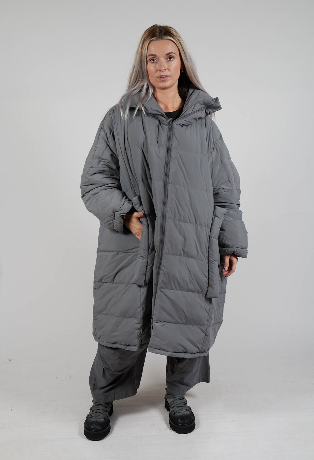 Oversized Puffer Coat in Rock