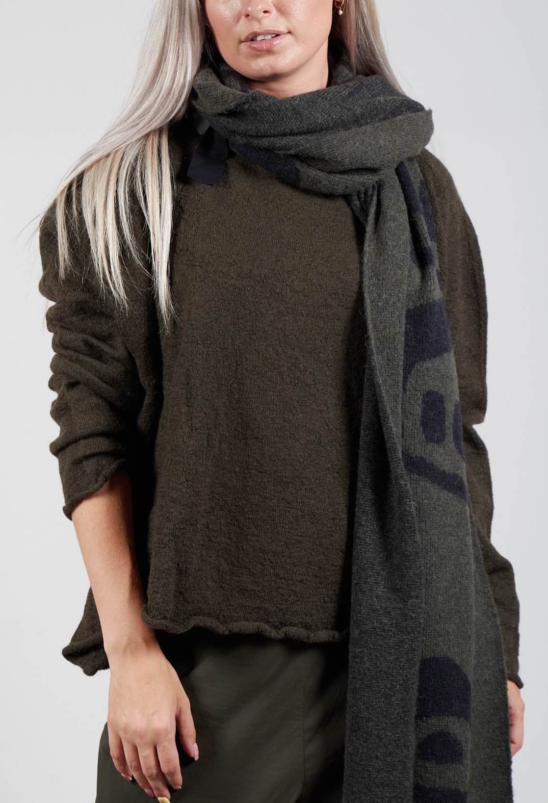 Oversized Scarf in Jungle Jacquard