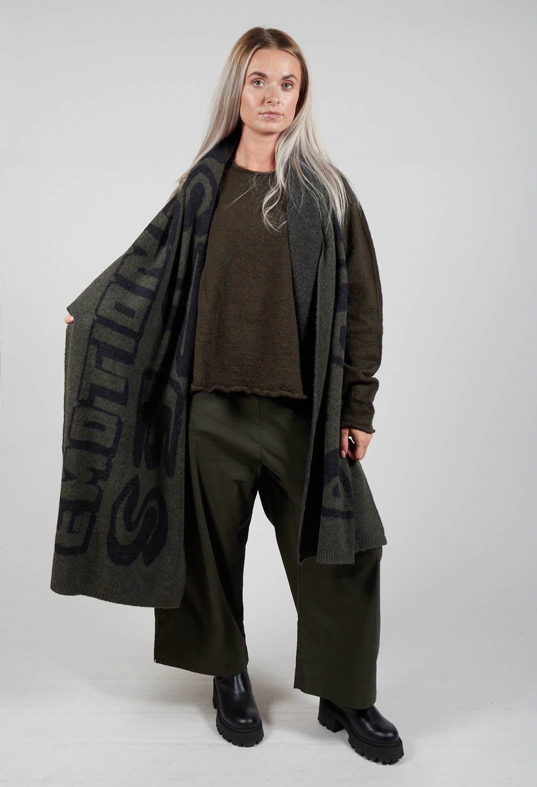 Oversized Scarf in Jungle Jacquard