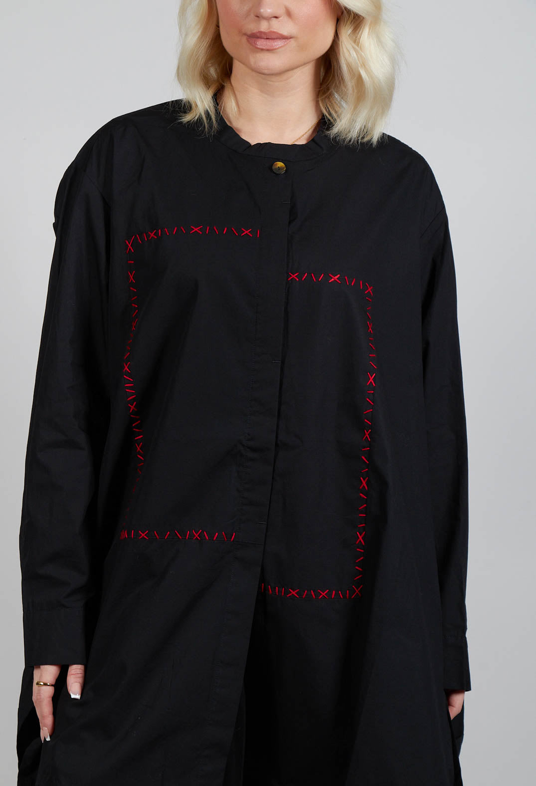 Oversized Stitch Shirt in Black