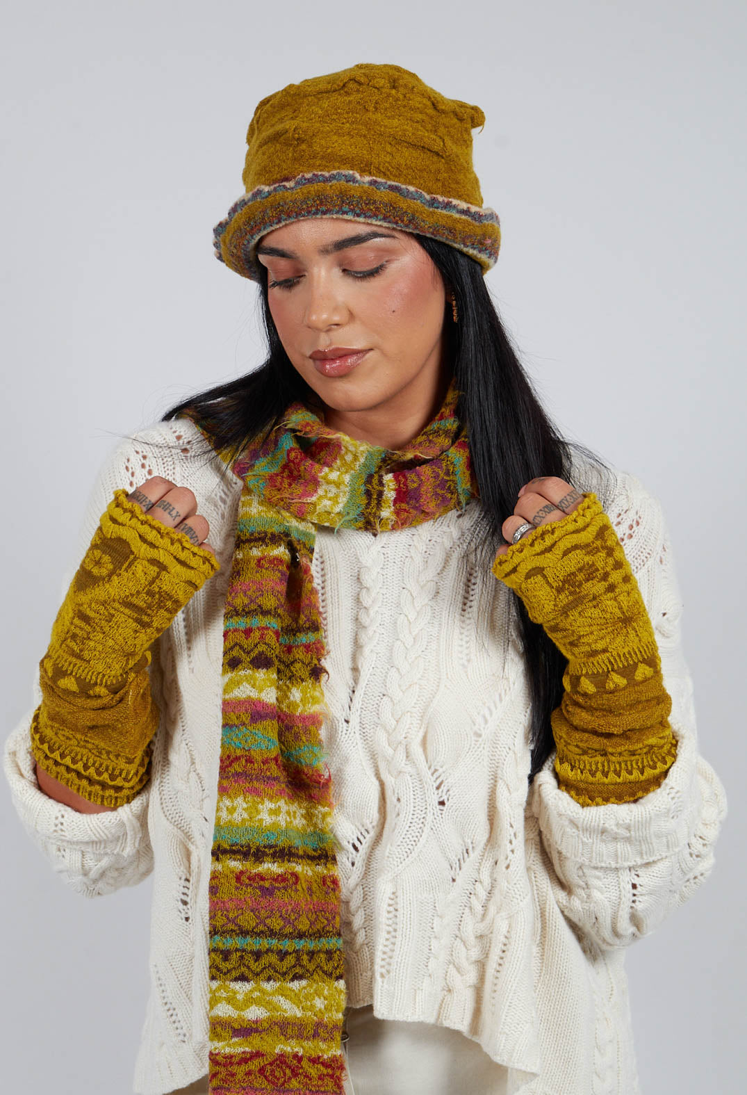 Patterned Wool Armwarmers in Mustard