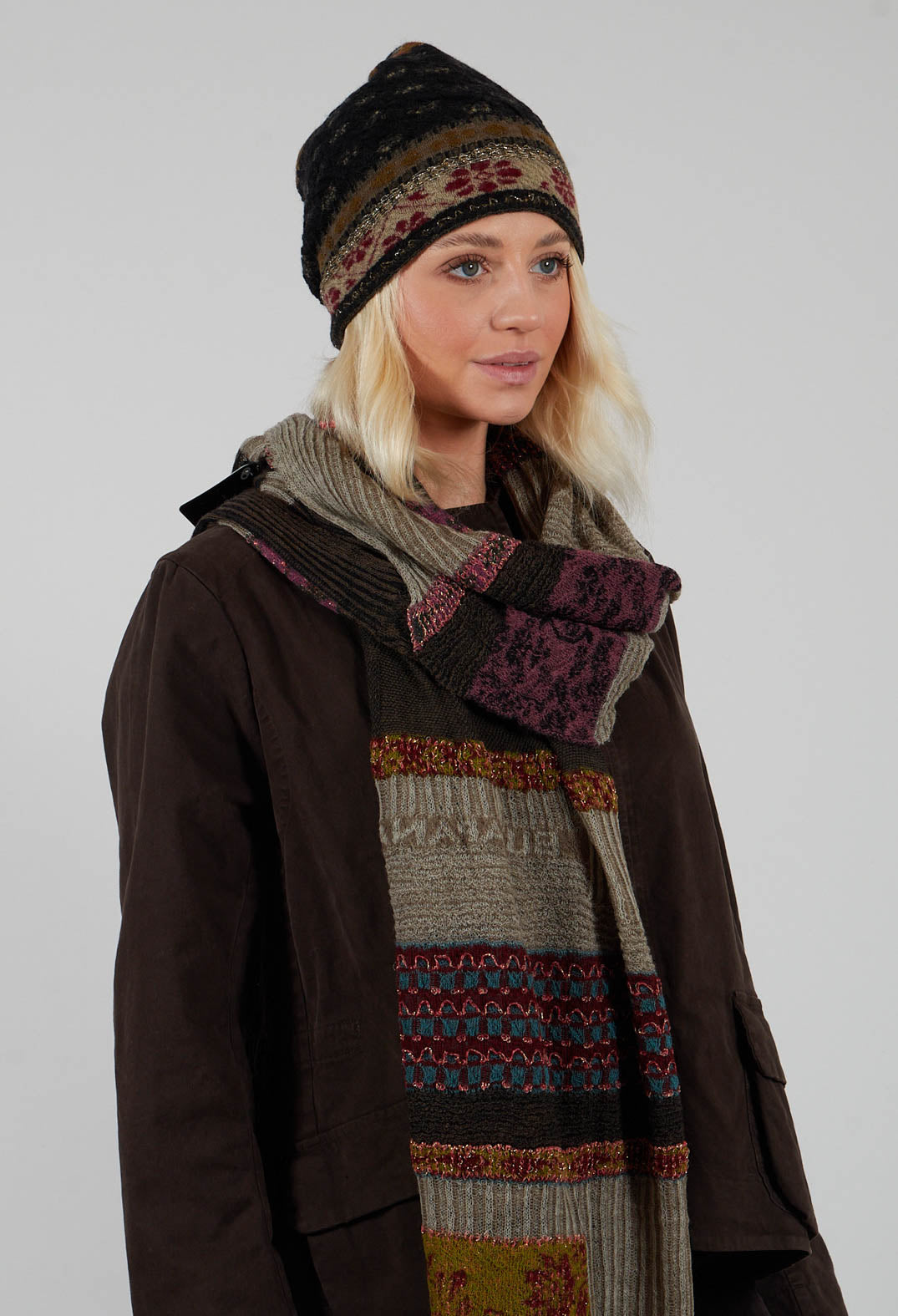 Patterned Wool Scarf in Taupe