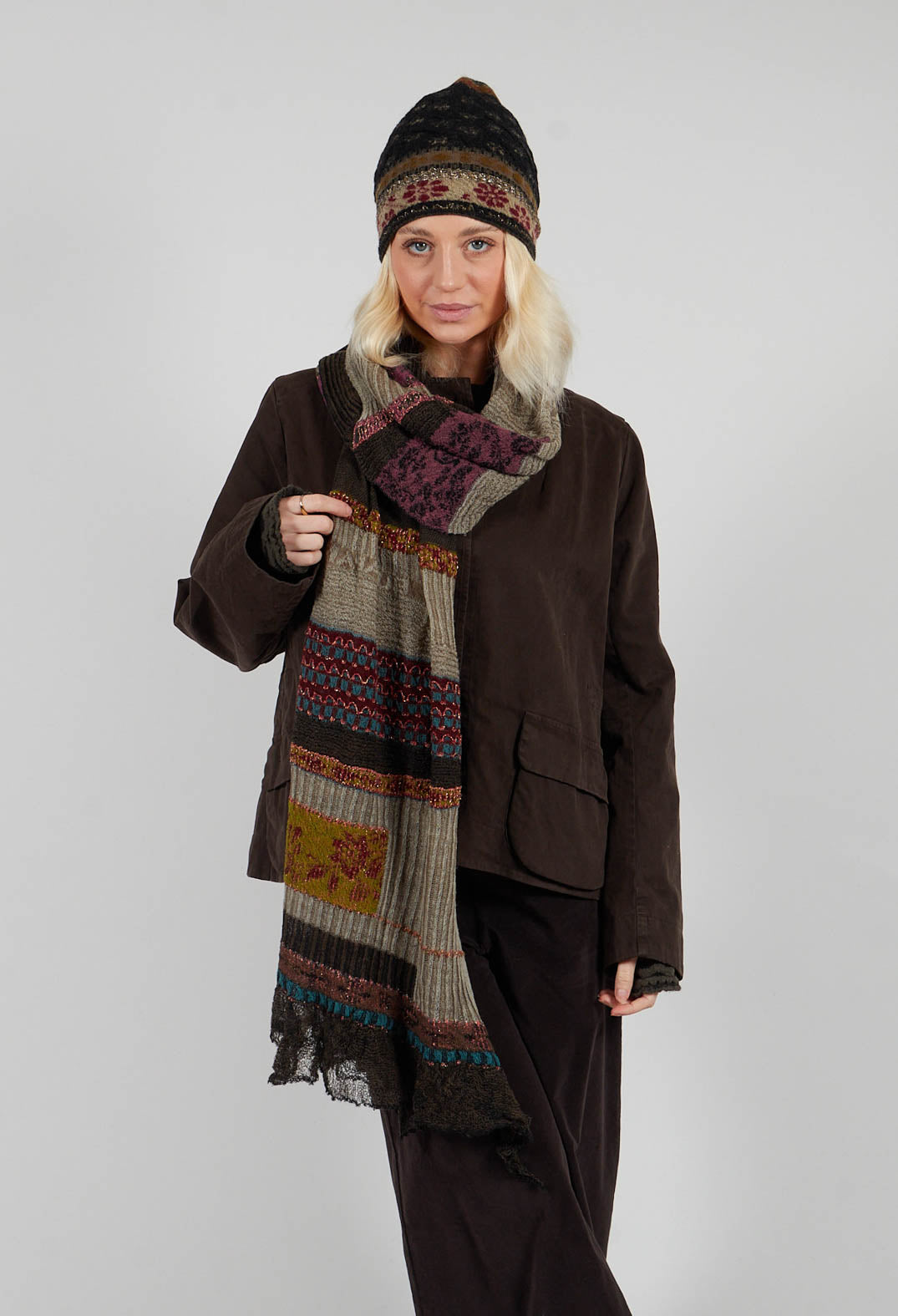 Patterned Wool Scarf in Taupe