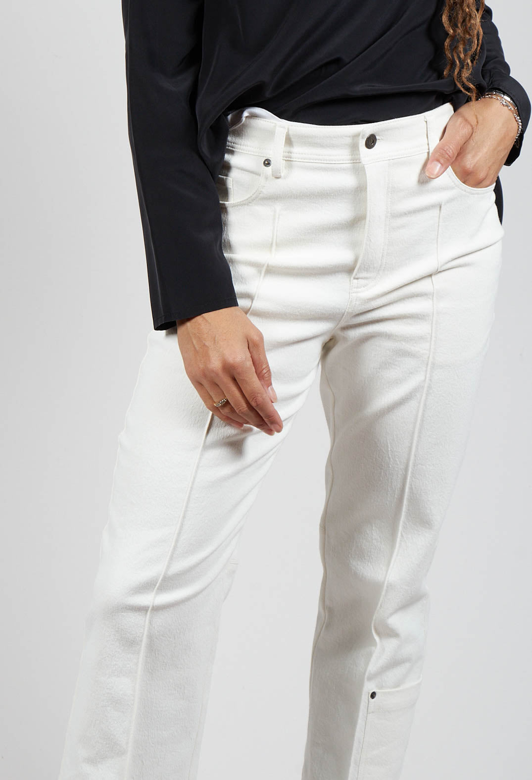 Pic Straight Leg Jeans in Off White