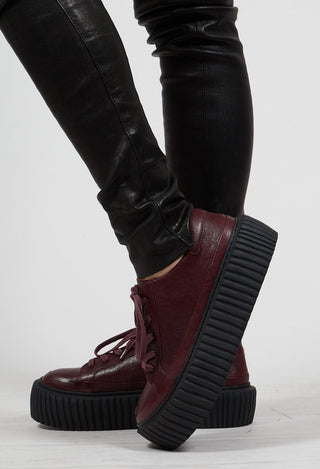 Platform Trainers in Merlot