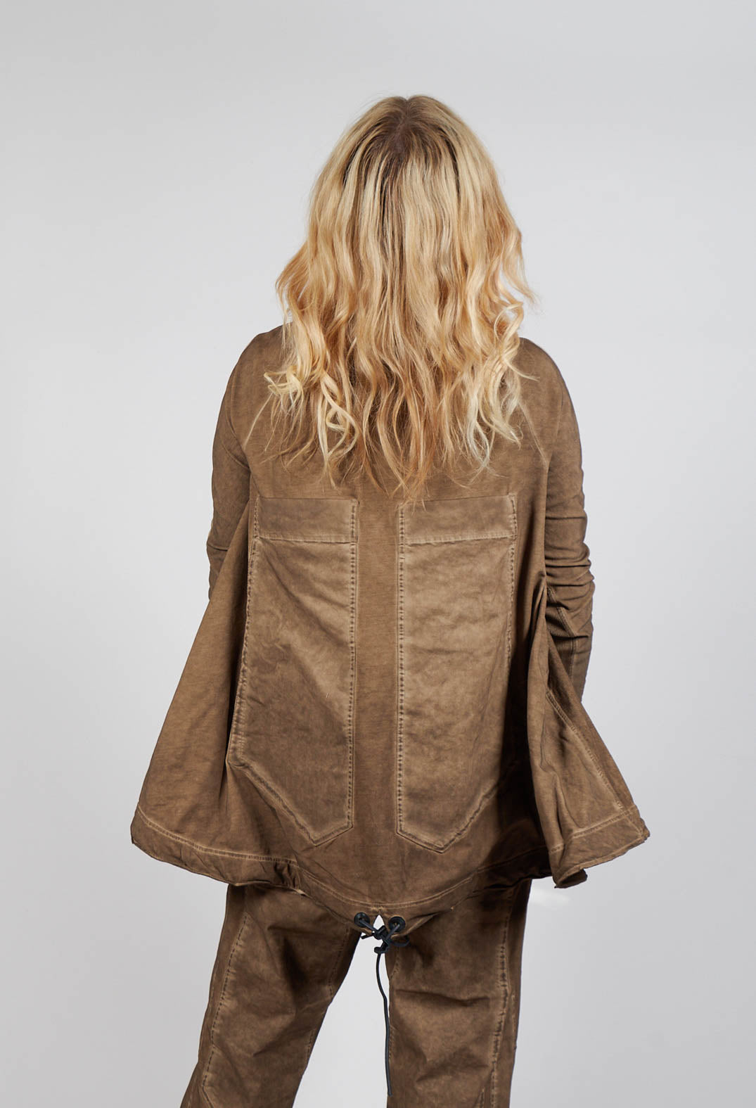 Pleat Top in Camel Cloud