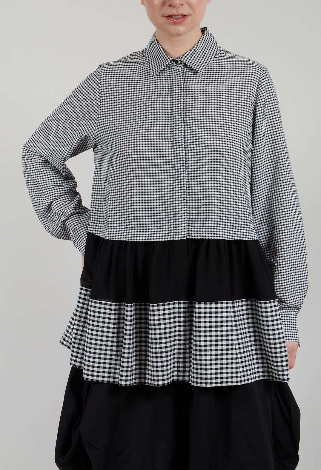 Pleated Hem Shirt in Black and White