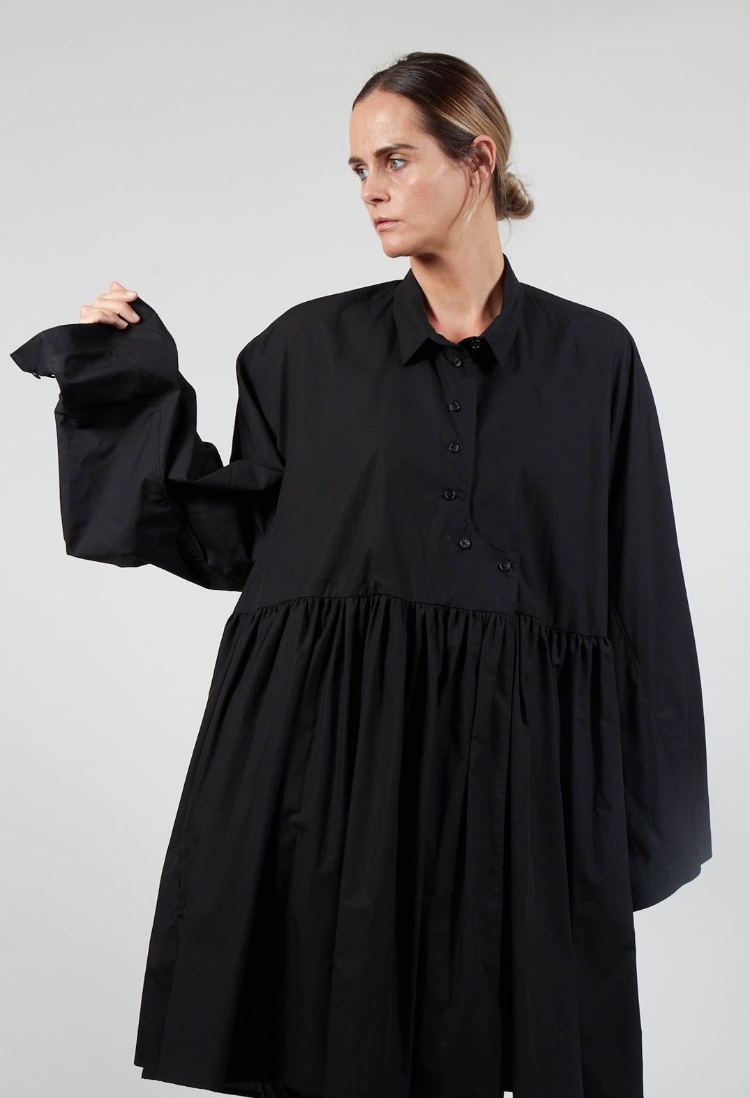 Black pleated outlet shirt dress