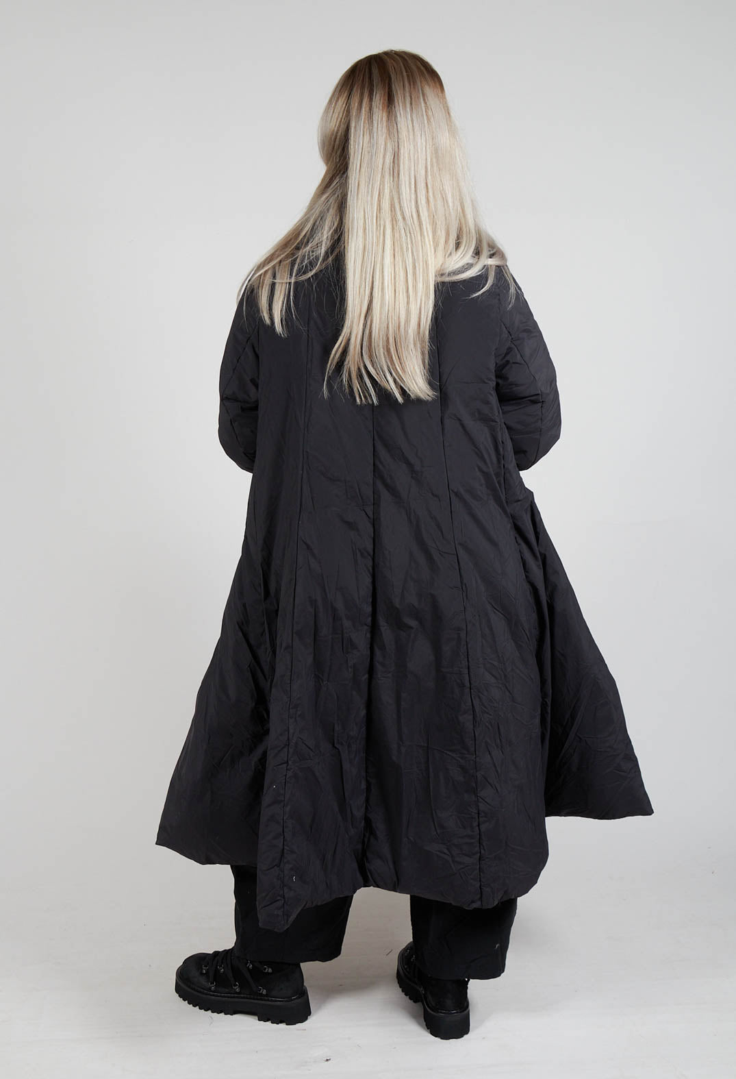 Puffer Coat with Flared Hemline in Black