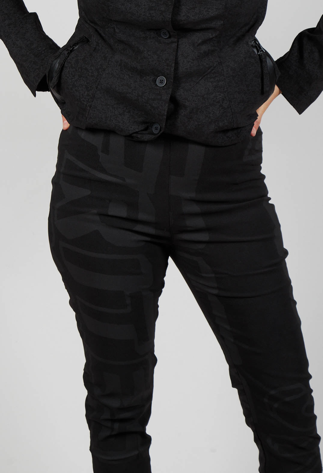 Pull On Skinny Trousers in Black Big Print